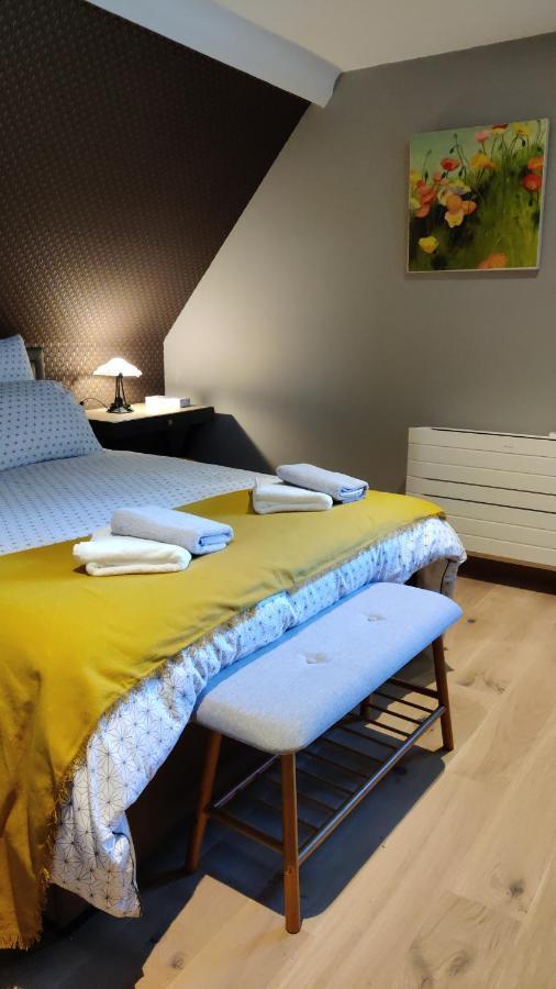 Les Coquelicots - Chambre Alex Houdan Bagian luar foto
